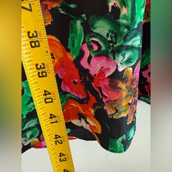 Diane von Furstenberg Silk Black Floral Print Silk Midi Dress size 6 (S) - Picture 10 of 16